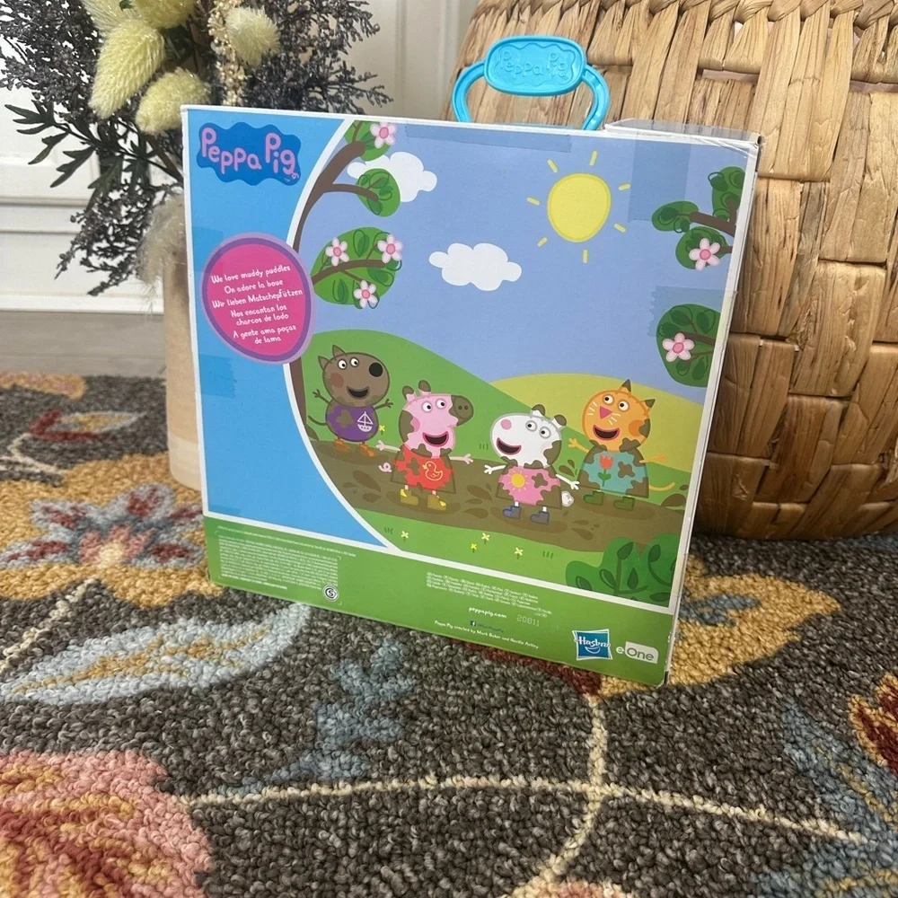 New Peppa Pig Adventure Travel Carry Along Friends and Case Limited Edition Set